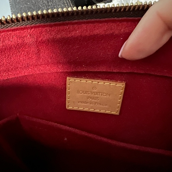 Louis Vuitton handbag - Picture 7 of 15